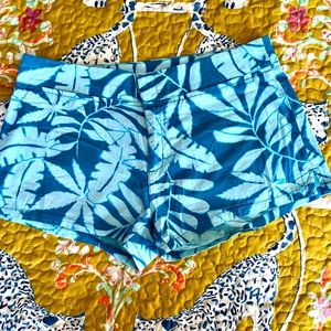 ABERCROMBIE AND FITCH tropical shorts